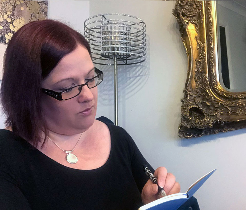 Vicki Crane - Hypnotherapist and Talking Therapist in Leeds, West Yorkshire
